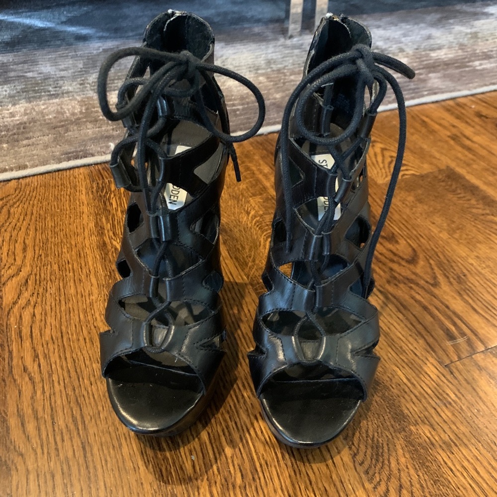 Steve Madden Black Platform Lace-Up Heels